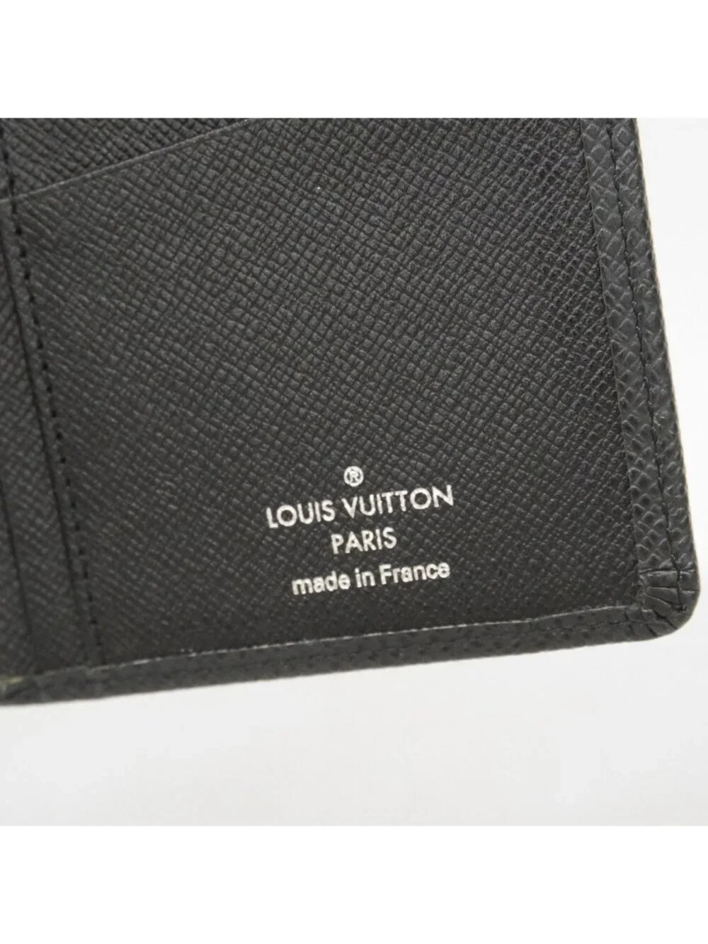 Louis Vuitton Wallet Taiga Portefeuille Brazza Ardoise